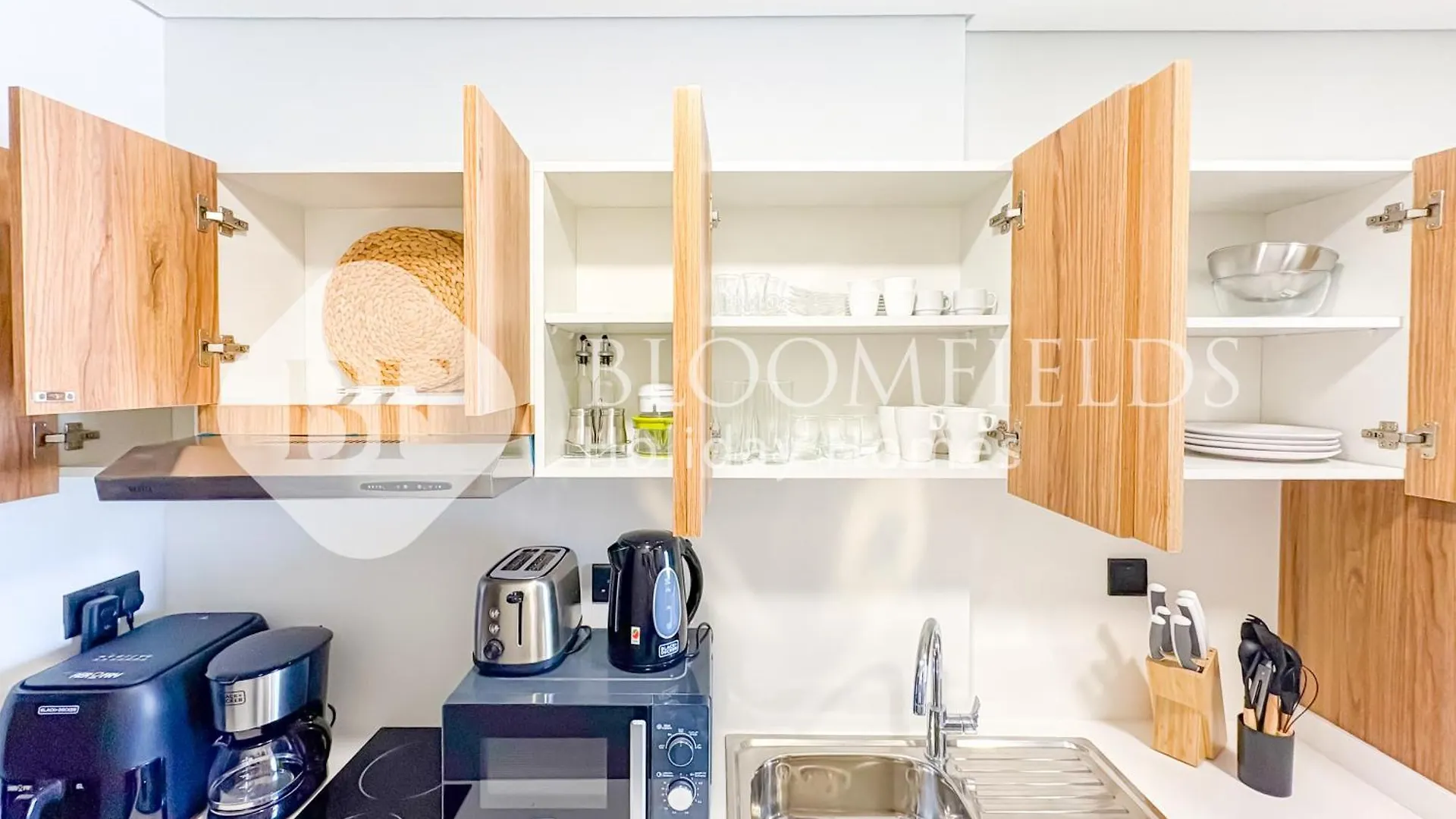 Bloomfields Luxurious Stu Al Maryah Island Escape Apartment Abu Dhabi